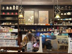 -良友书坊(安徽路店)