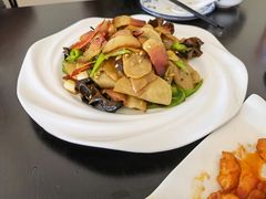 -老菜馆(滨江大道东段店)
