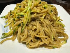 -东口码头·烧鸽子·鱼头泡饼·地方菜(金鹰悦城店)