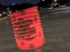-英雄广场