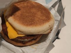 猪柳蛋麦满分拿铁单人餐-麦当劳(南京路2店)