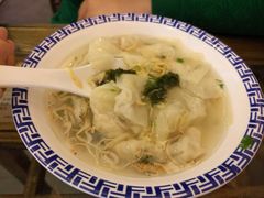 -笑来喜馄饨小笼工坊店(湖滨街店)