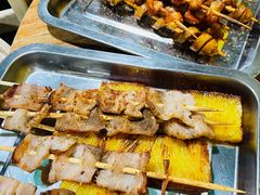 -茸梅路右拐龙虾-农家菜(松江店)
