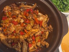 -味上湘菜馆(河马店)