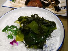 羊来顺烫三秒-羊来顺冰煮鲜羊铁锅烀羊肉(八卦岭店)