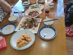 -鹤乡东北菜(崮山路店)