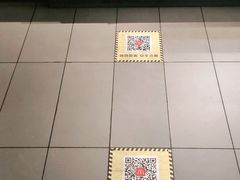 -麦当劳(汉口火车站候车室店)