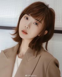中发-CUT CUT Hair Salon