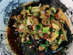 -黑白电视长沙小吃(美林M·LIVE天地东座店)