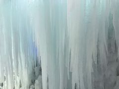 -大平台龙居瀑布旅游区