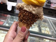 -VENCHI 闻绮(上海佛罗伦萨小镇店)