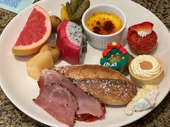 -怡咖啡海鲜自助餐厅(浦东香格里拉店)