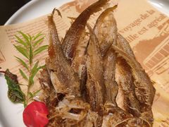 现炸烤子鱼-新南华大酒店(长寿店)