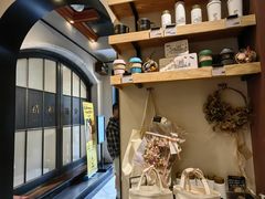 -MEEBO KAFEE米咖焙坊(虹桥路店)