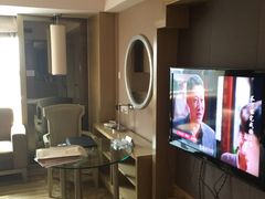 -南京双门楼宾馆(盐仓桥地铁站阅江楼店)