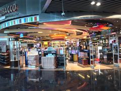 -中免(澳门机场免税店)