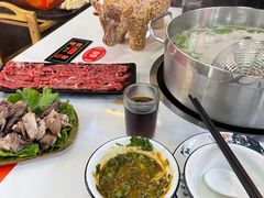-刘少华贵州小黄牛·鲜牛肉火锅(总店)