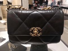 -CHANEL(恒隆广场店)