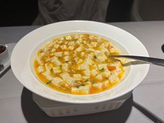 蟹粉豆腐-屋里厢上海菜馆