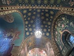 -滴血救世主教堂