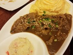 -玛格萝妮比萨屋(四平店)