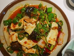 火爆黄喉-乔阿马·江南味·驴肉香(龙湖华泾天街店)