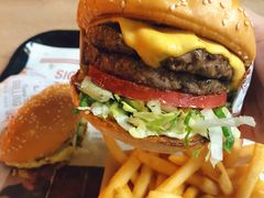 -The Habit Burger Grill 哈比特汉堡(复兴soho店)