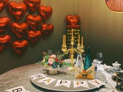 店内布置-ONE FULL 古董港式海鲜火锅