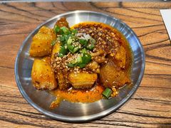 锅巴土豆-成都你六姐·牛肉冒菜(上海环宇荟店)