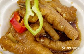 Braised Chicken Feet in Abalone Sauce