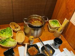 -独食火锅·半米屋台(直营总店)