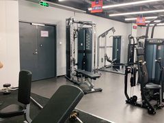 -乐刻运动健身(同曦假日百货店)