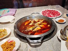 -忘情水鱼头·鲜鱼火锅(滨江中路店)