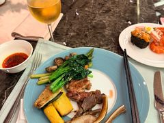 -前海华侨城JW万豪酒店·都会尚膳自助餐厅·熟成牛排海鲜酒水畅飨