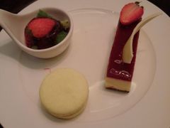 android_upload_pic-西安皇冠假日酒店·朱雀咖啡厅