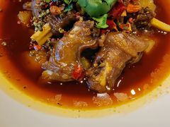-临界音乐酒馆·小龙虾·江湖菜(华熙LIVE·鱼洞店)