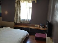 -文星酒店(广州北京路步行街海珠广场地铁站店)