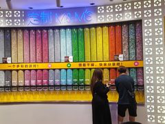 -m豆巧克力世界(上海世茂广场店)