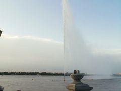 -人民防洪胜利纪念塔