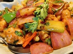 腰果鸡丁-大头虾越式风味餐厅(光明广场店)