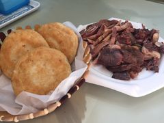 -闫家驴肉老店(华电一校店)