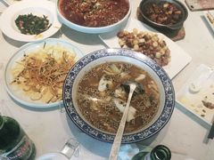-峨嵋小镇·川菜(勒泰中心店)