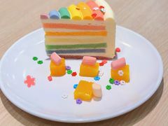 彩虹蛋糕-卢家妈妈·西餐厨房(卜蜂中心店)