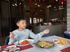 -WOLFGANG PUCK KITCHEN & BAR(迪士尼小镇店)