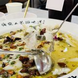广州探店 | 拾椒老坛酸菜鱼🐟