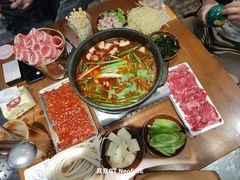 -黔有有贵州酸汤夺夺粉火锅(五味十字店)