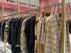 -百年港湾奥特莱斯(香炉礁店)