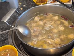 -一席地·本地鸡窝·杭帮鸡火锅(萧山银隆百货店)