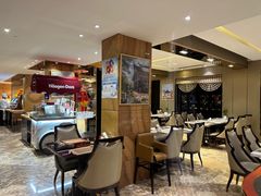 -上海皇廷花园酒店·西餐厅·自助餐