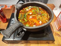 -张夺威·贵州酸汤牛肉火锅(上海首店)